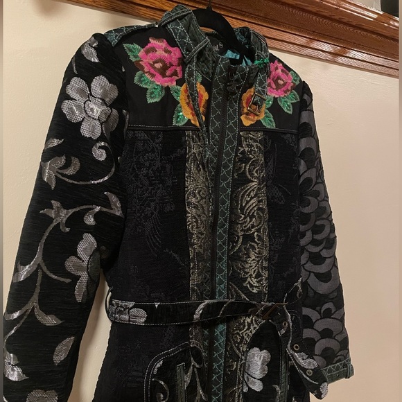 Desigual embroidered jacket NWT - Picture 2 of 6